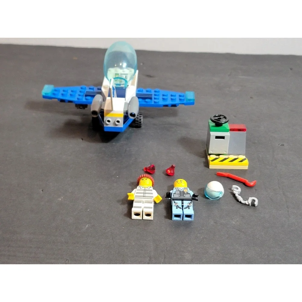 2017 Lego Sky Police‎ Patrol Jet #60206 Complete